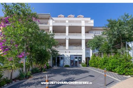 Apartments Villa Vranješ Makarska Croatia
