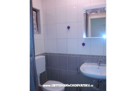 Apartments Centar Makarska photo 3
