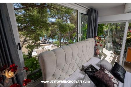 Apartments Romilda, by the beach photo 3