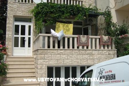 Apartments Makarska photo 2