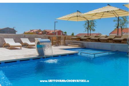 Luxury Aparthotel photo 4