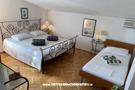 Makarska Beach Apartments photo 3