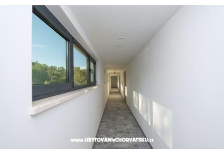 Northside Apartment photo 2