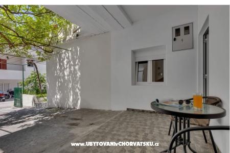 Sunny Garden Apartments Ana Makarska Croatia