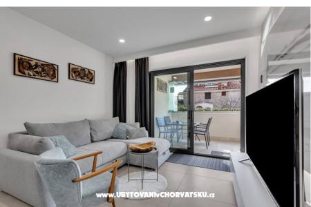 toDalmatia Seafront Apartment photo 4