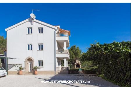 Silvije Apartment Marina - Trogir Croatia