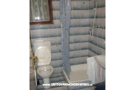 Apartments Marasović photo 4