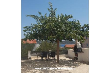 Apartments Pralija photo 2