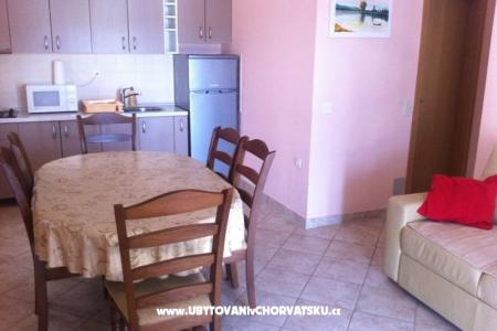 Apartments Pralija photo 3