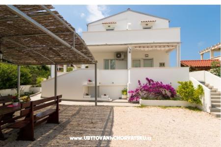 BayBeach Apartments Sevid photo 2