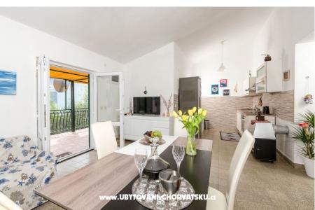 Villa Klaudija Marina – Trogir Croatia