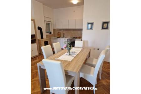Apartment Zlata photo 5