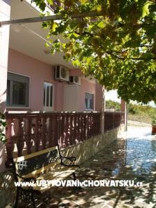 Apartments Budiša photo 4