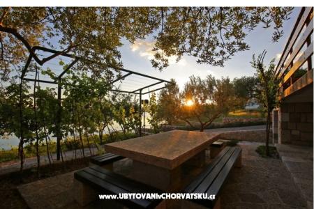 Apartments Nekic  photo 4
