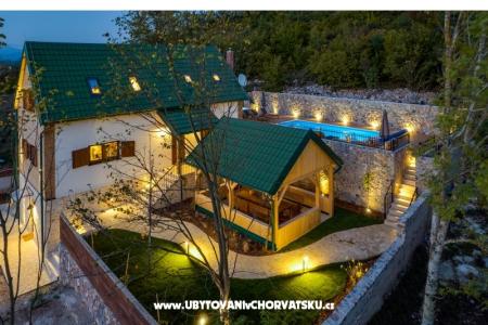 Sokol Falcons'nest villa photo 3