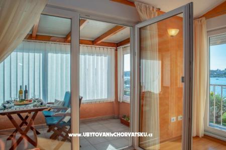 Apartment Maksim photo 4