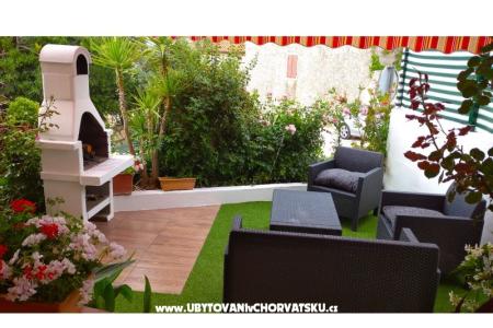 Apartments Milka photo 2