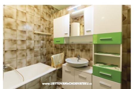 Apartments Mirjana photo 4