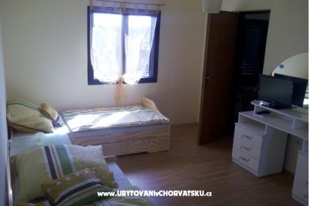 Apartment Mutica photo 2