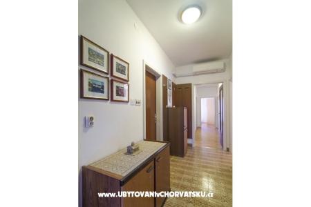 Apartments Lada  photo 2