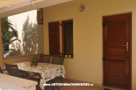 Apartments Mirjana Medulin photo 4