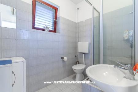 Comtemporary Apartment photo 5