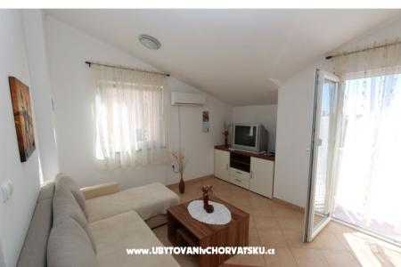Apartments Sara photo 4