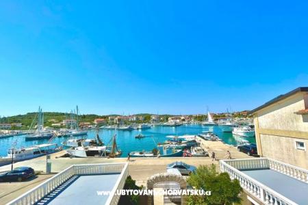 Apartments Kristina photo 4