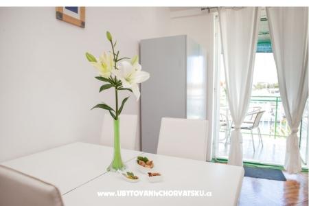 Apartments Lapov photo 5