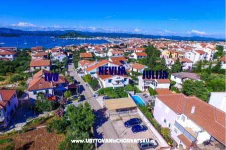 Apartments Julija photo 2