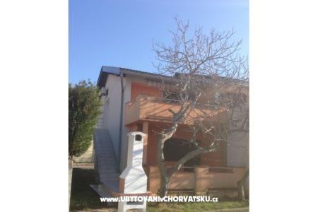 Apartment Ana photo 3