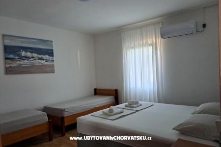 Apartment Perinić photo 3