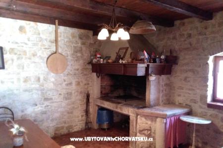 Apartments Ante photo 2