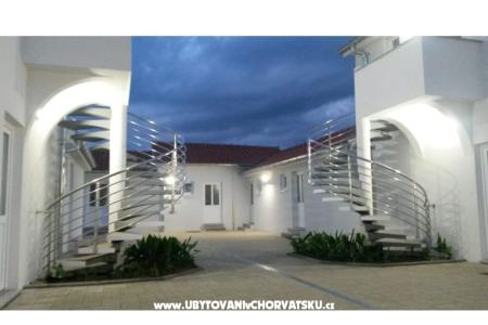 Apartments Noa  photo 2