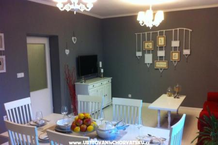 Apartments Stulic photo 3