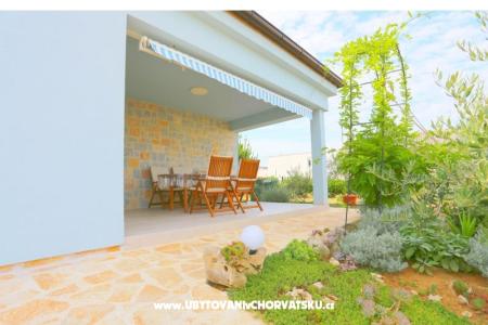 Holiday Home POMALO photo 5