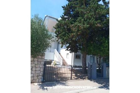 Zlatko apartmani Nin Vrsi Mulo Nin - Zadar Croatia