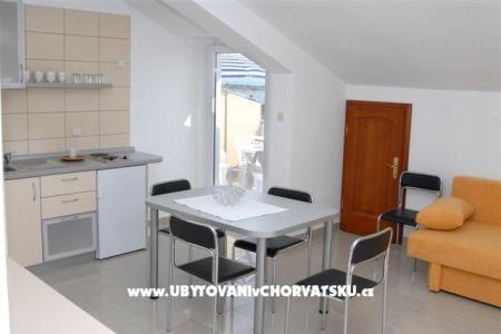 Apartments Milka  - island Pag photo 4