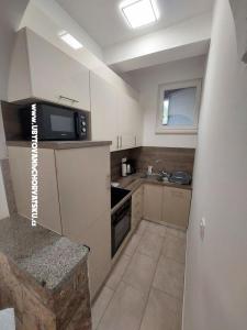 Apartments Zrnc photo 5