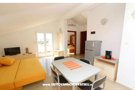 Apartments Milka Novalja photo 5