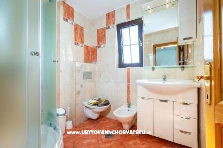 Villa Omra Apartments photo 2