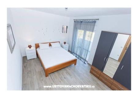 Holiday House Meri photo 2
