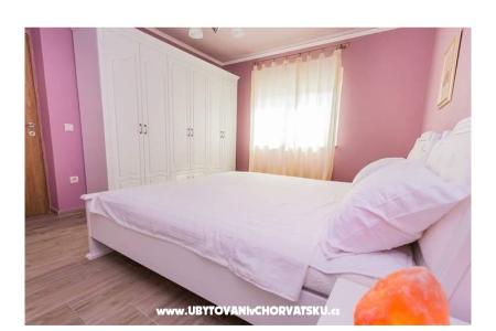 Holiday House Meri photo 5