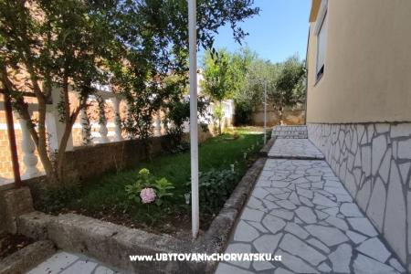 Apartments DUKA photo 3
