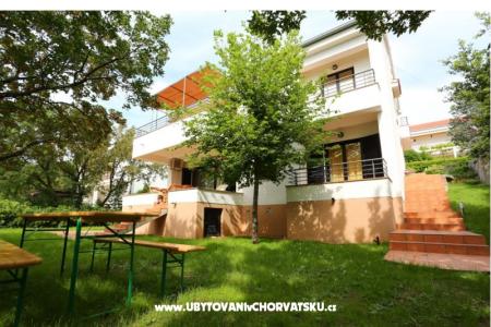 Sunset House photo 2