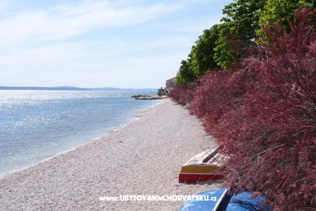 u2 adria Omis Croatia