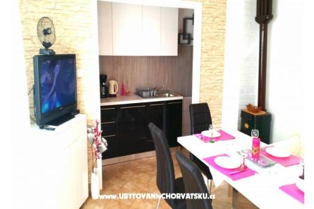 Vacation house Dajana photo 3