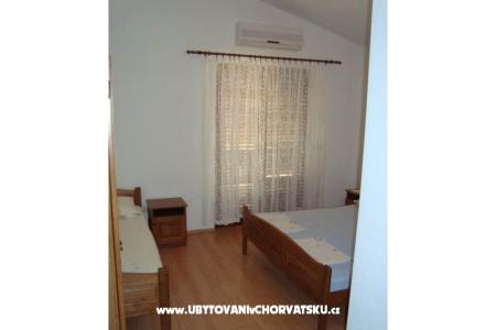 Apartments Ana photo 4