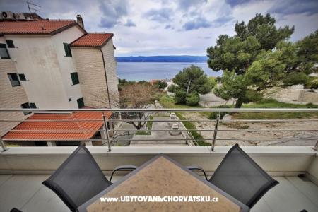 Apartments Andrea  Omiš Croatia