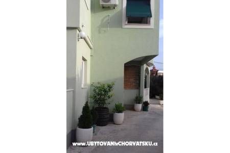 Apartments Draga photo 5